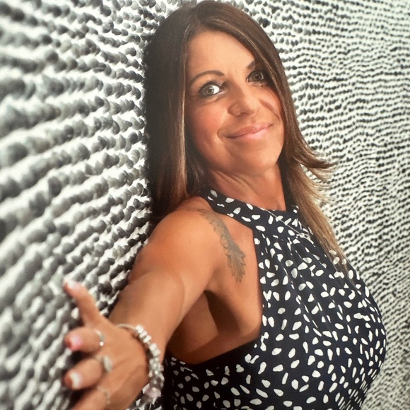 Meet your Posher, Marie - Picture 1 of 1